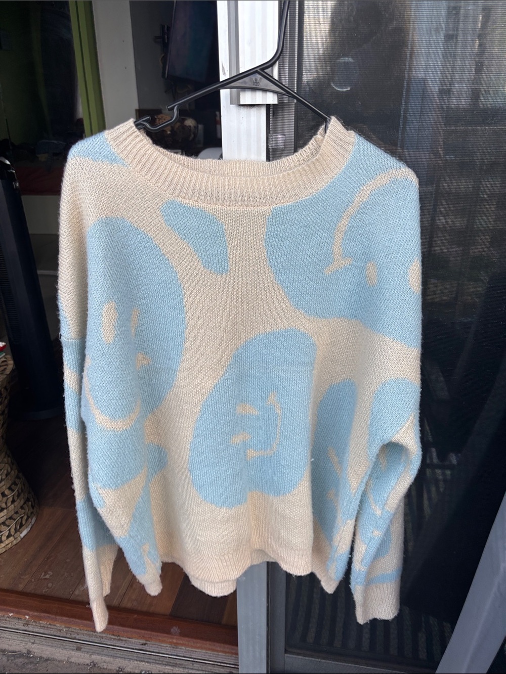 Altar'd State Cream & Light Blue Smiley-Pattern Crewneck Sweater